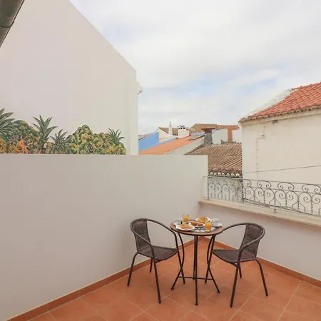 Little Break 招待所 拉哥斯