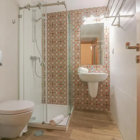 招待所 Little Break *