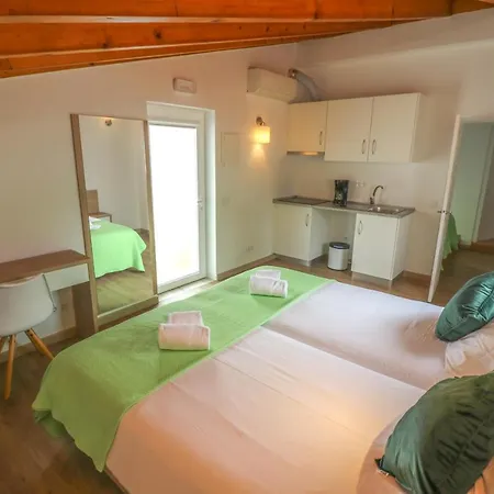 Little Break 招待所 拉哥斯